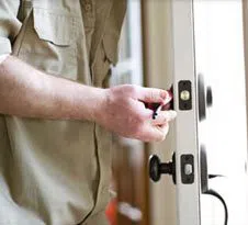 Lock And Locksmith In Long Beach Long Beach, CA 562-567-6815 - 15a-Lock-Change